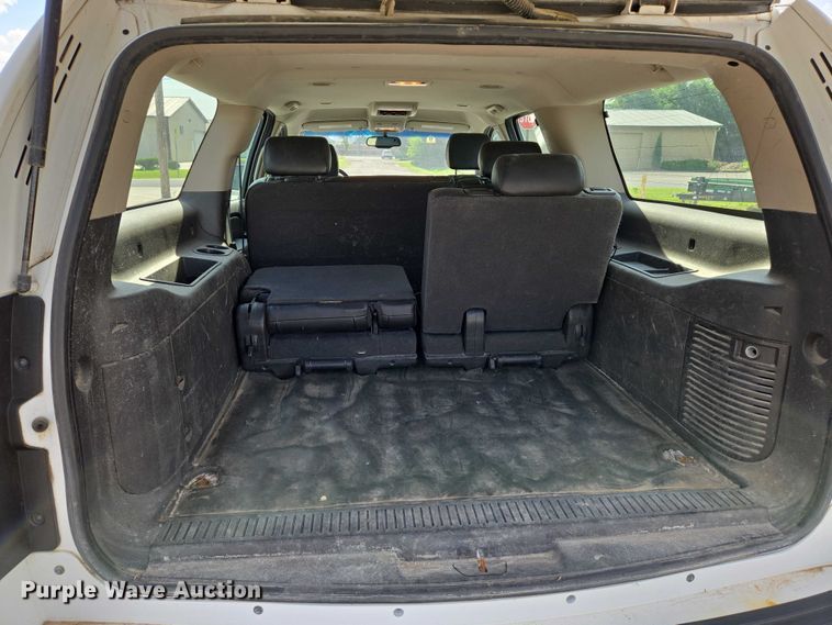 image for item EN8264 2007 Chevrolet Suburban 1500 SUV