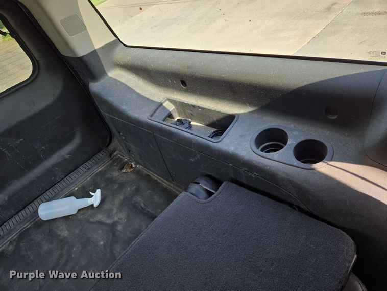 image for item EN8264 2007 Chevrolet Suburban 1500 SUV