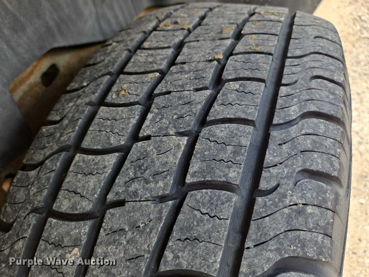 image for item EN8264 2007 Chevrolet Suburban 1500 SUV