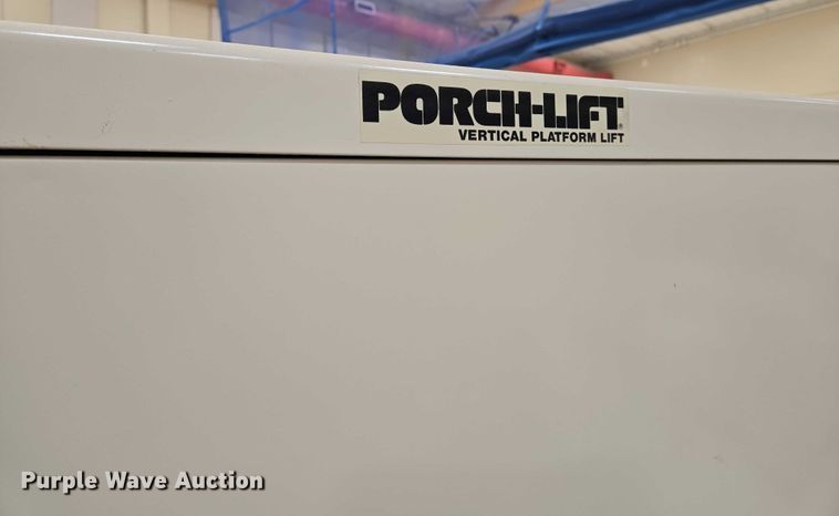 image for item EN8268 Porch-Lift wheelchair lift