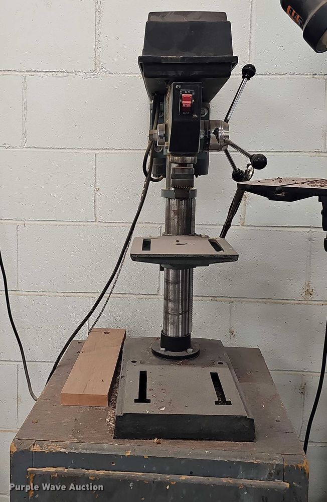 image for item EO1505 Woodworking equipment