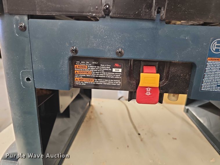 image for item EO1507 Bosch router table