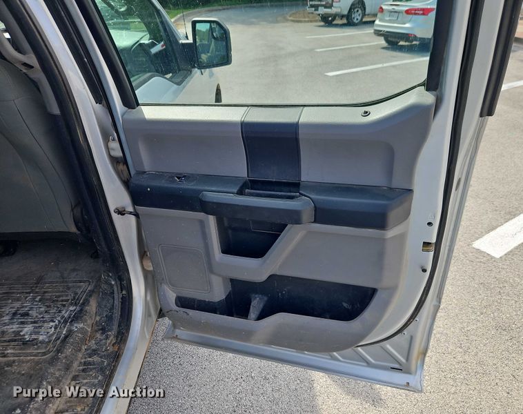 image for item EO4516 2015 Ford F150 SuperCrew pickup truck