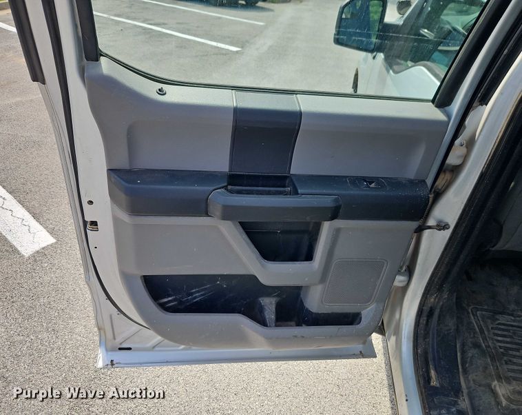 image for item EO4516 2015 Ford F150 SuperCrew pickup truck