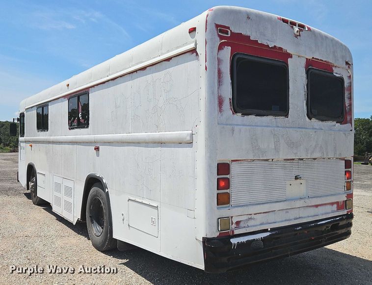 image for item EO4518 1998 Blue Bird F121640 coach bus