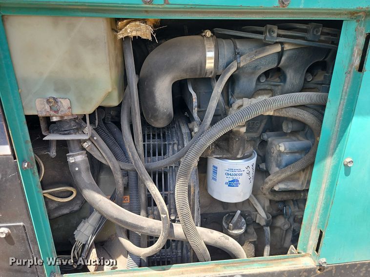 image for item EO4518 1998 Blue Bird F121640 coach bus