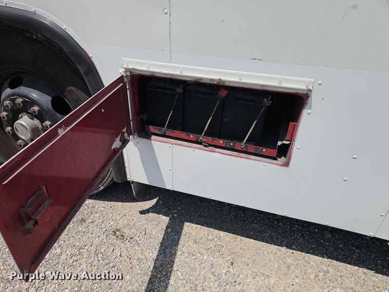 image for item EO4518 1998 Blue Bird F121640 coach bus