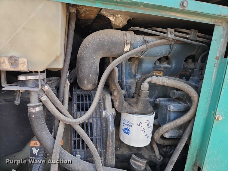 image for item EO4518 1998 Blue Bird F121640 coach bus