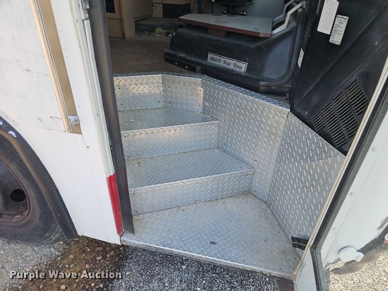 image for item EO4518 1998 Blue Bird F121640 coach bus