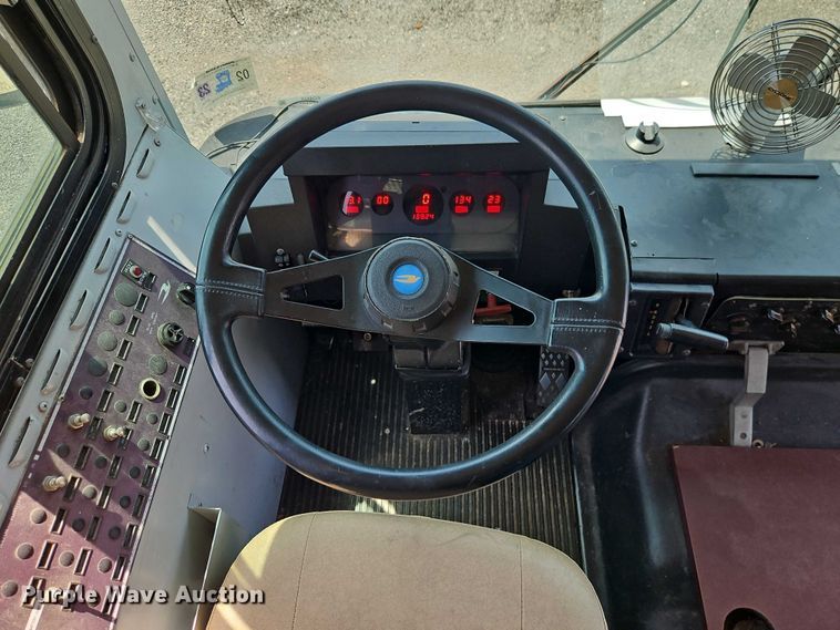 image for item EO4518 1998 Blue Bird F121640 coach bus