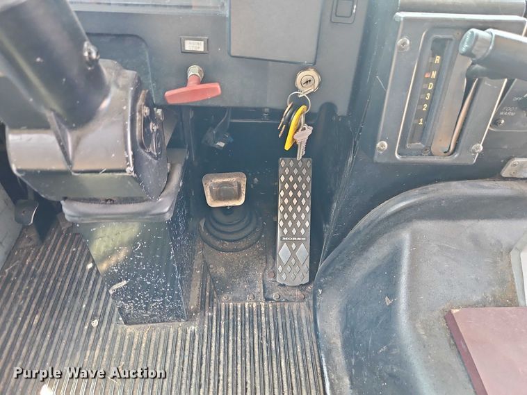 image for item EO4518 1998 Blue Bird F121640 coach bus