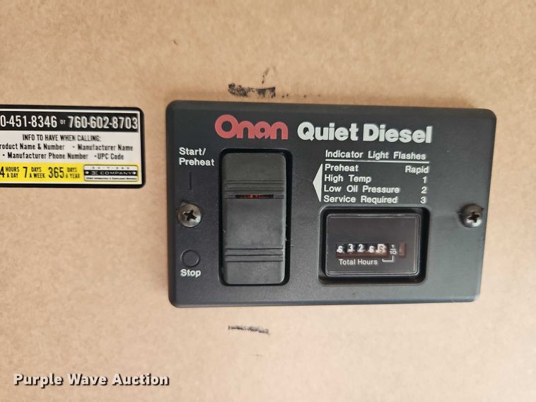 image for item EO4518 1998 Blue Bird F121640 coach bus