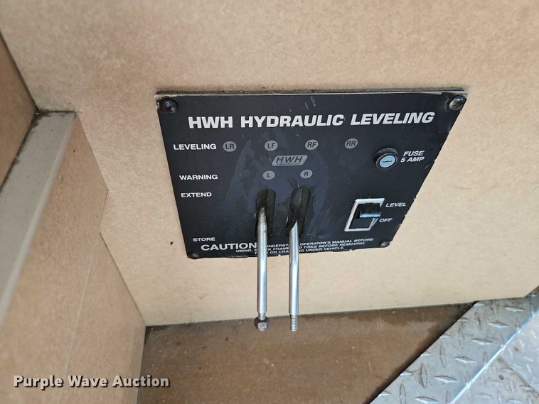 image for item EO4518 1998 Blue Bird F121640 coach bus