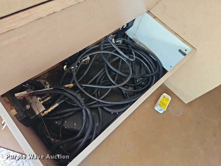 image for item EO4518 1998 Blue Bird F121640 coach bus