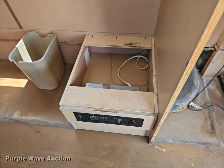 image for item EO4518 1998 Blue Bird F121640 coach bus