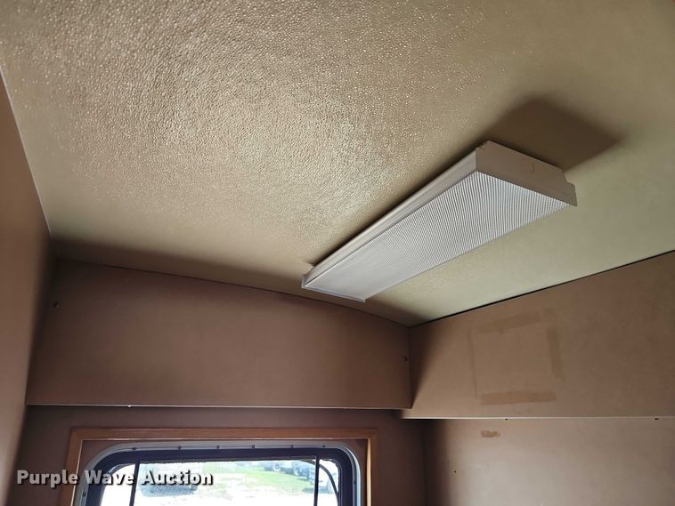 image for item EO4518 1998 Blue Bird F121640 coach bus