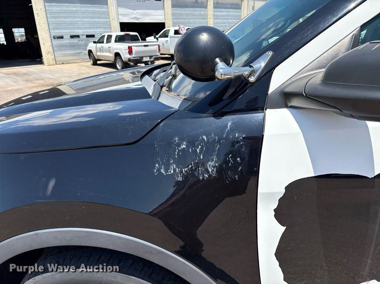 image for item EQ4600 2015 Ford Explorer Police Interceptor SUV