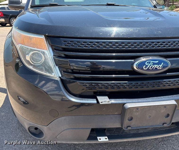 image for item EQ4600 2015 Ford Explorer Police Interceptor SUV