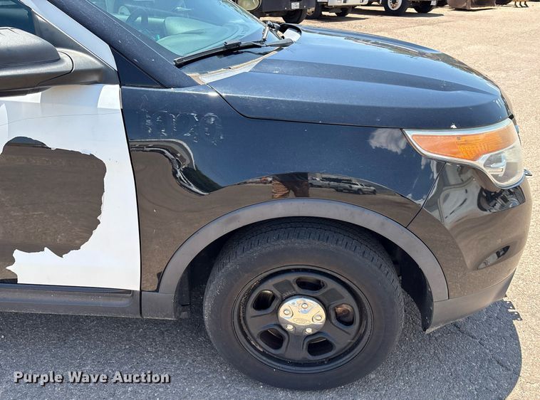 image for item EQ4600 2015 Ford Explorer Police Interceptor SUV