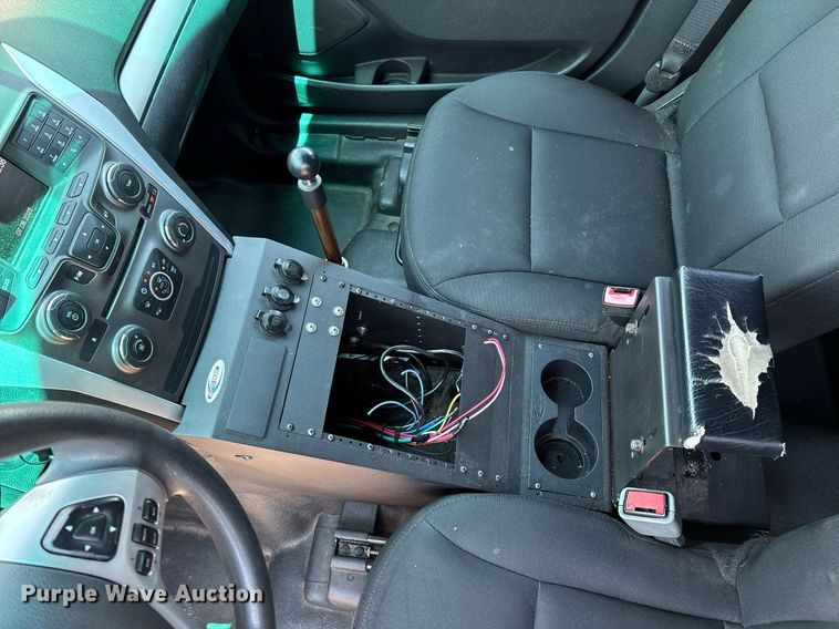 image for item EQ4600 2015 Ford Explorer Police Interceptor SUV