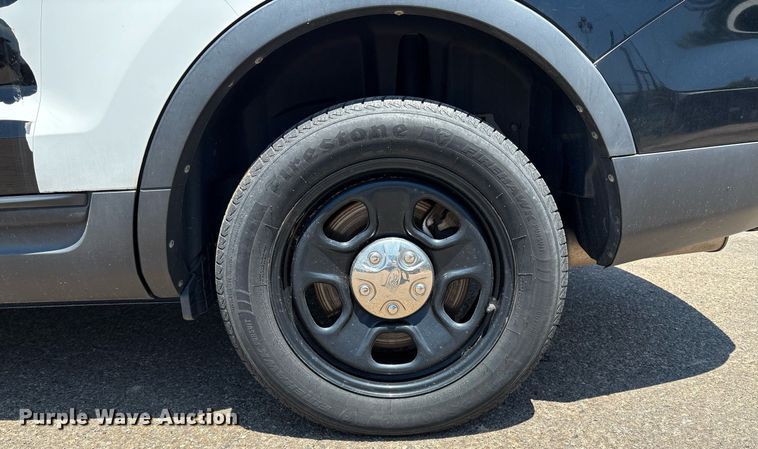 image for item EQ4600 2015 Ford Explorer Police Interceptor SUV