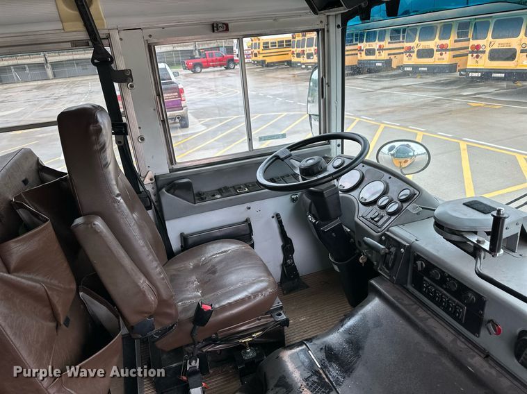 image for item EQ4854 2006 Blue Bird All American FE school bus