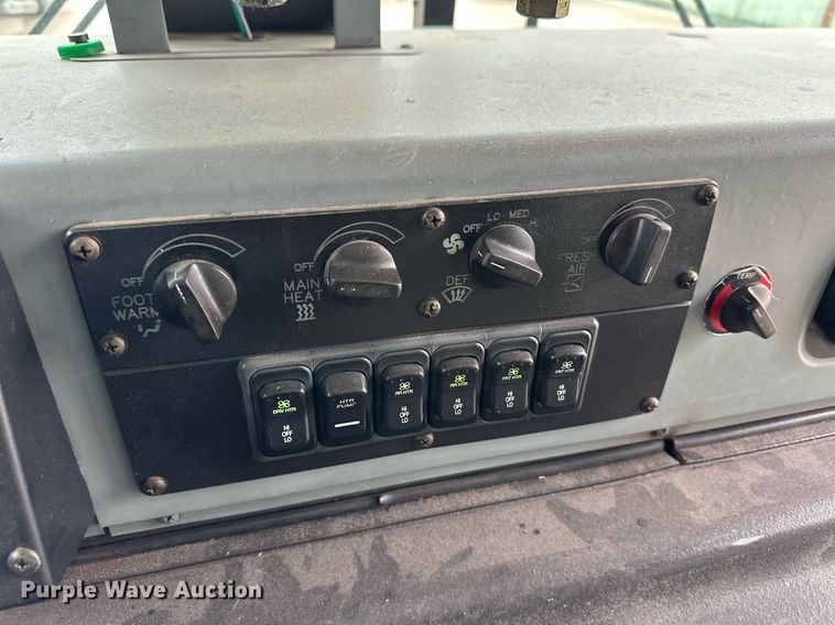 image for item EQ4854 2006 Blue Bird All American FE school bus