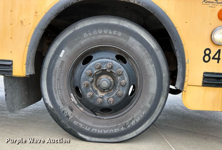 image for item EQ4854 2006 Blue Bird All American FE school bus