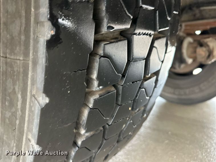 image for item EQ4854 2006 Blue Bird All American FE school bus