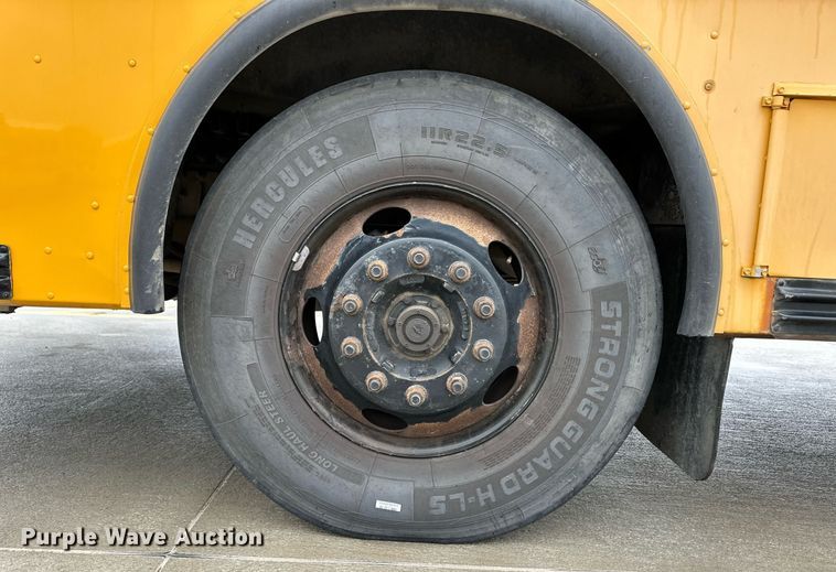 image for item EQ4854 2006 Blue Bird All American FE school bus