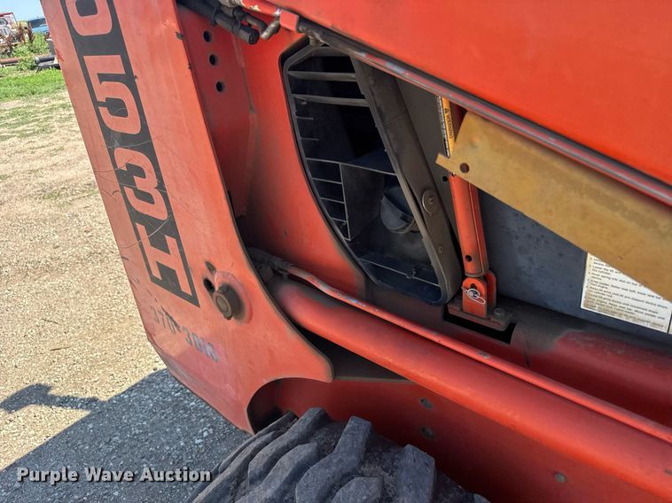 image for item ER2100 1995 Bobcat 853H skid steer loader