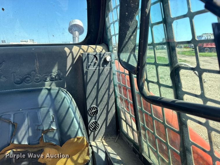 image for item ER2100 1995 Bobcat 853H skid steer loader