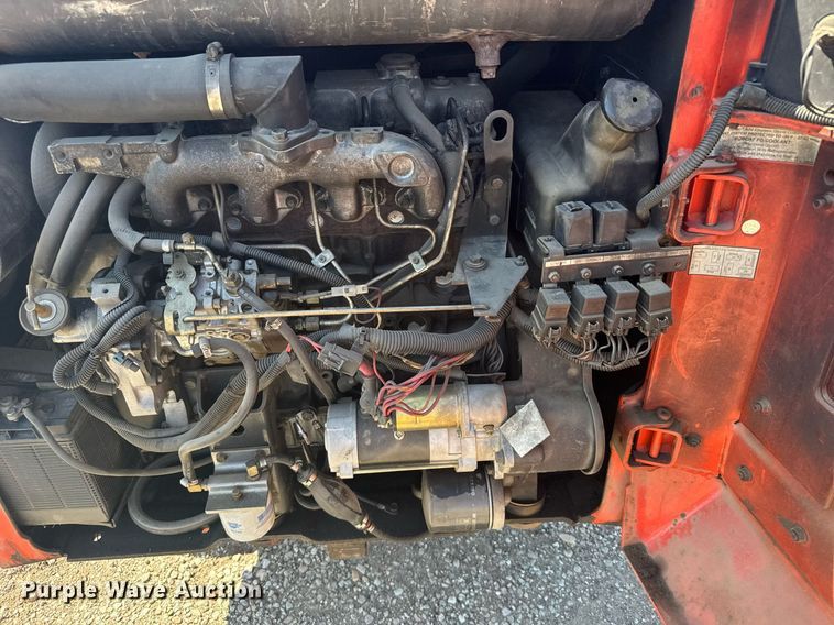 image for item ER2100 1995 Bobcat 853H skid steer loader