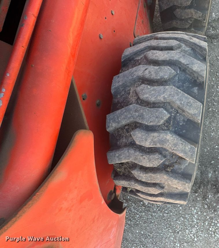 image for item ER2100 1995 Bobcat 853H skid steer loader