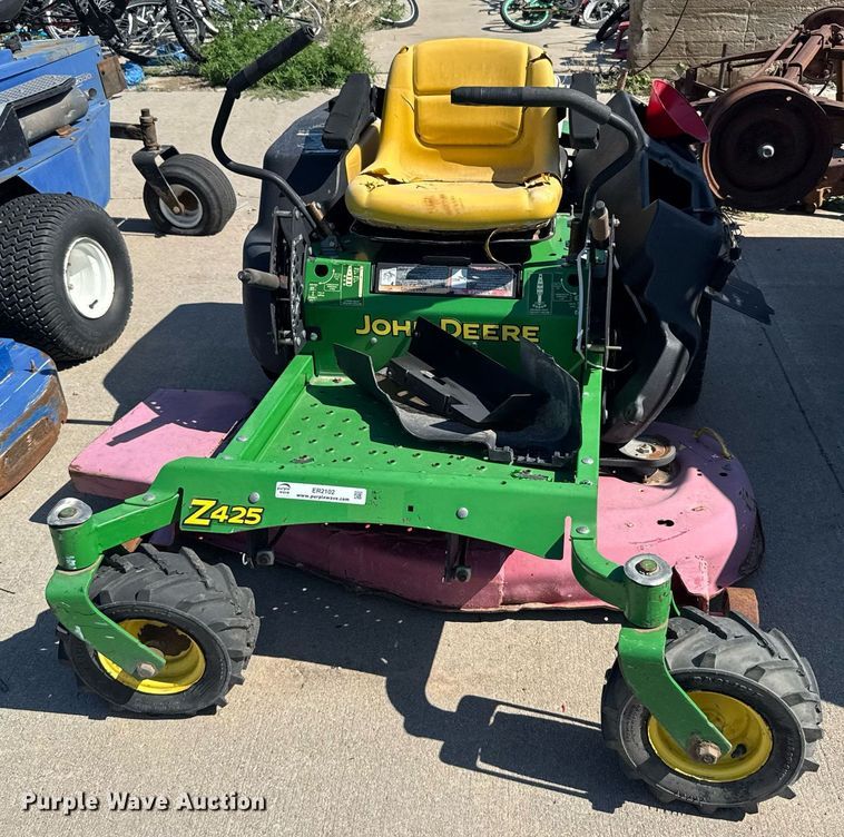 image for item ER2102 2008 John Deere Z425 ZTR lawn mower