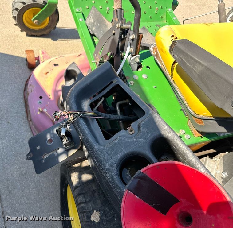 image for item ER2102 2008 John Deere Z425 ZTR lawn mower