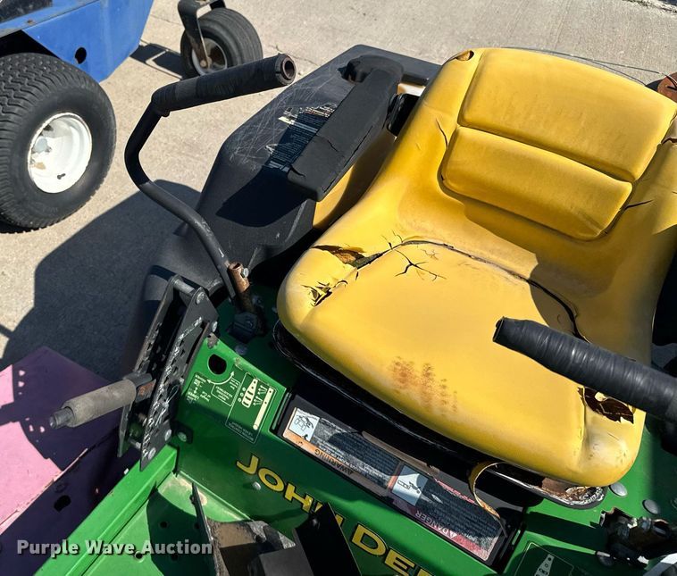 image for item ER2102 2008 John Deere Z425 ZTR lawn mower