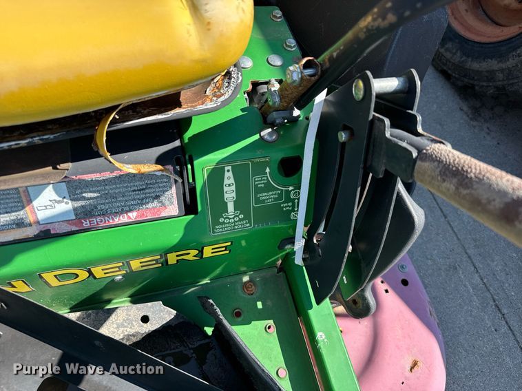 image for item ER2102 2008 John Deere Z425 ZTR lawn mower
