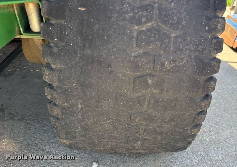 image for item ER2102 2008 John Deere Z425 ZTR lawn mower