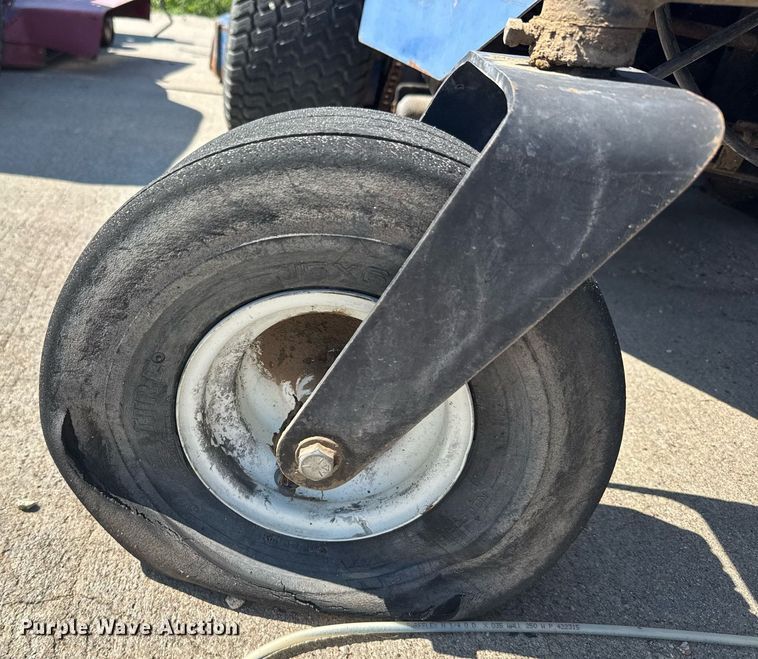 image for item ER2103 Deines 2000 lawn mower