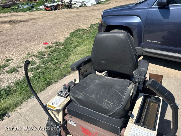 image for item ER2104 1996 Grasshopper 614 ZTR lawn mower