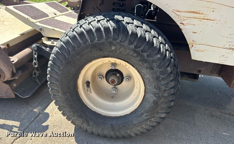 image for item ER2104 1996 Grasshopper 614 ZTR lawn mower