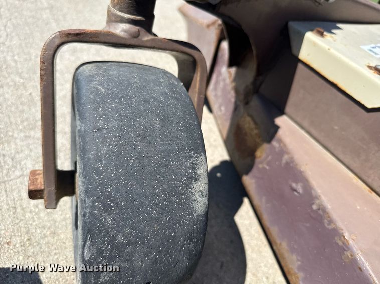 image for item ER2104 1996 Grasshopper 614 ZTR lawn mower