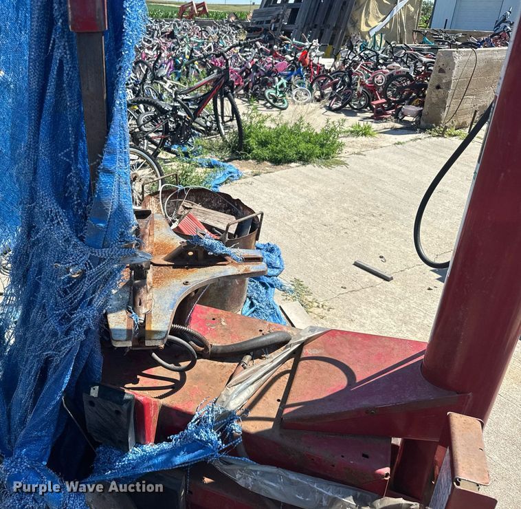 image for item ER2105 Coats tools