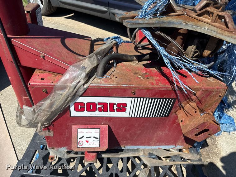 image for item ER2105 Coats tools