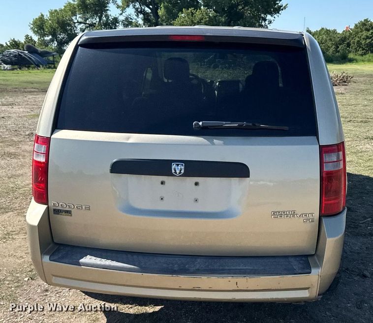 image for item ER2107 2010 Dodge Grand Caravan van