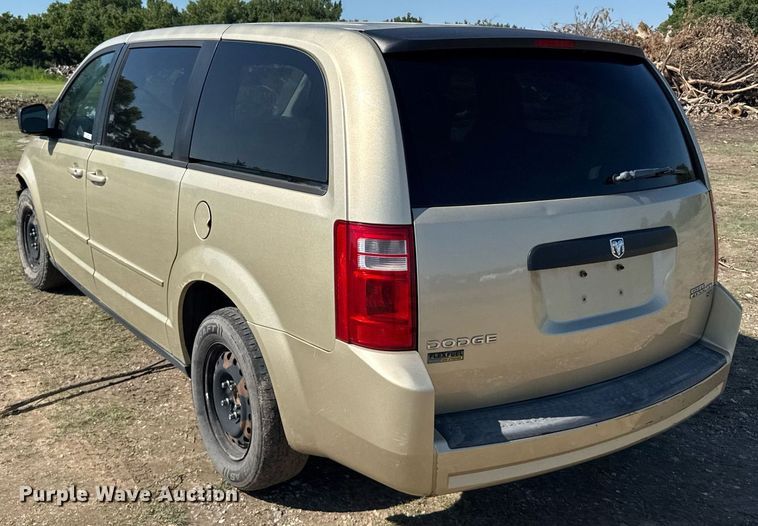 image for item ER2107 2010 Dodge Grand Caravan van