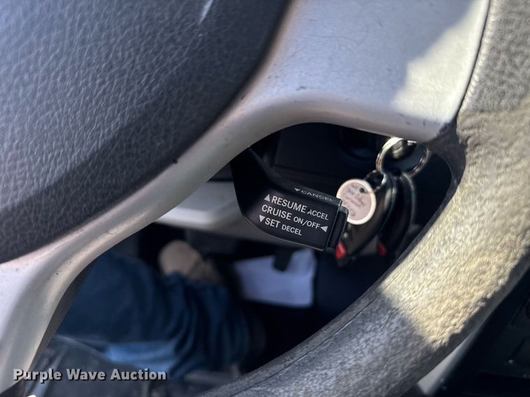 image for item ER2107 2010 Dodge Grand Caravan van