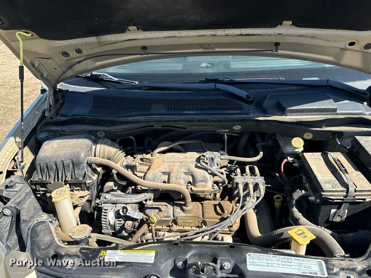 image for item ER2107 2010 Dodge Grand Caravan van