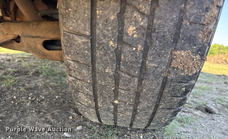 image for item ER2107 2010 Dodge Grand Caravan van